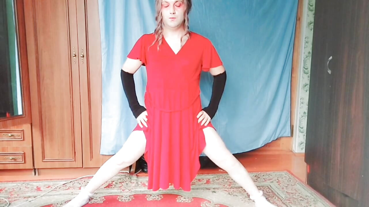 Ladyboy Kitty Crossdresser Femboy Modtl Cosplayer Shemale Homemade In Stepsister's Room