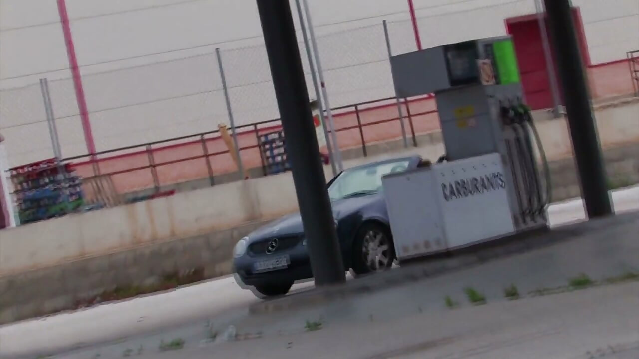 Busty brunette gives thanks with anal for car help