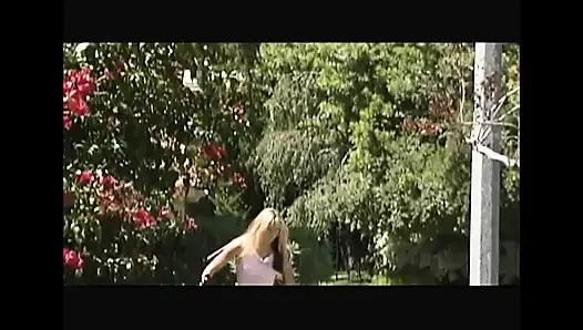 Мой большой жесткий хуй в шлюховатом брюнетке, горячем очке