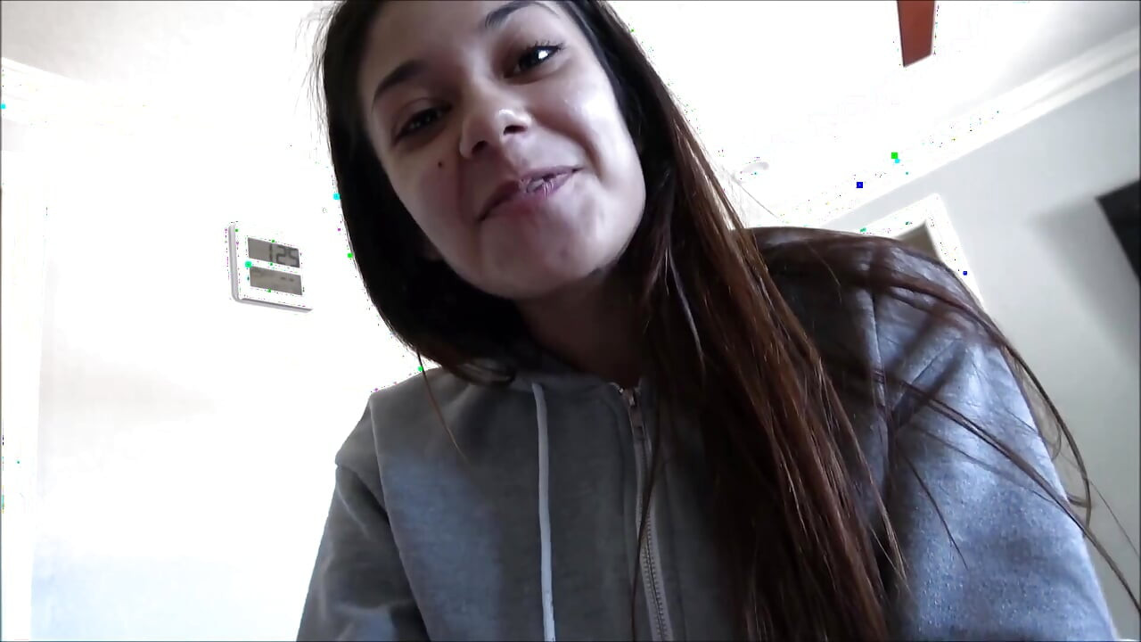 Latina-kjæresten blir strukket ut før treningsstudioet - Xxlayna Marie - Perfekt kjæreste - Alex Adams