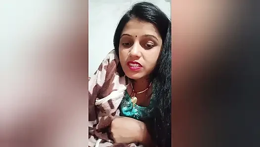 Öğretmen sevimli bakire öğrencisini baştan çıkardı. Hintli bakire liseli kız ilk kez (sınıf) öğretmenle seks yapıyor