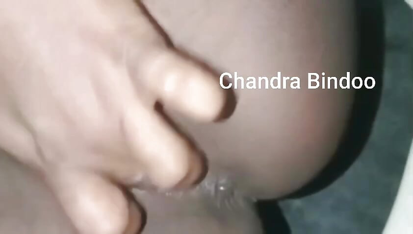 Masturbation féminine, des femmes sexy se doigtent