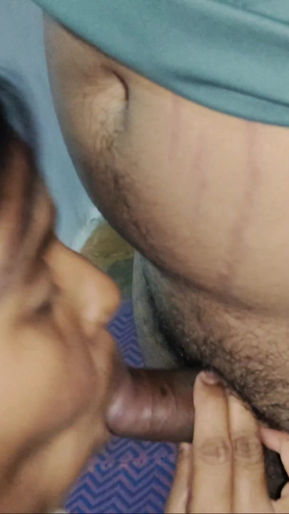 Young desi ladki aapne ka land chus rahi he | Clip 2