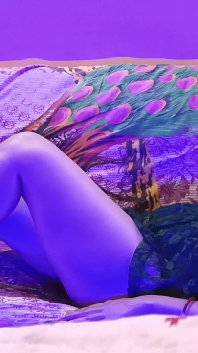 La femme de mon frère m’a soudainement appelé à 2 heures du soir et m’a demandé de la baiser | Clip 2