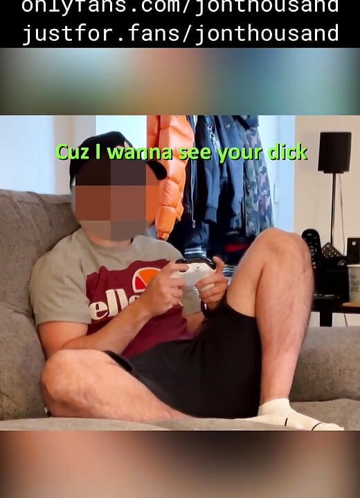 Str8 roommate and I love to cum in front of each other