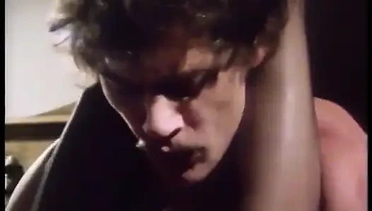 Randy cock sucking slut in FFM threeway gets fucked after BJ then gets creamed