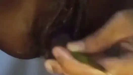 Sri Lankan Wife Pussy Make Squirt and Fart