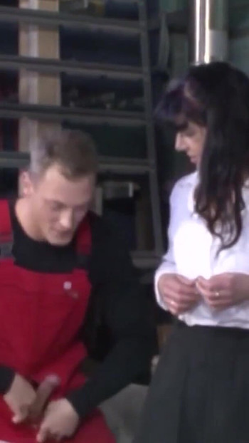 Stunning moment from "Andrea will ficken und ihr Mann schafft es nicht"