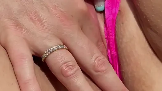 Kendimle oyna. Danimarkalı orta yaşlı seksi kadın
