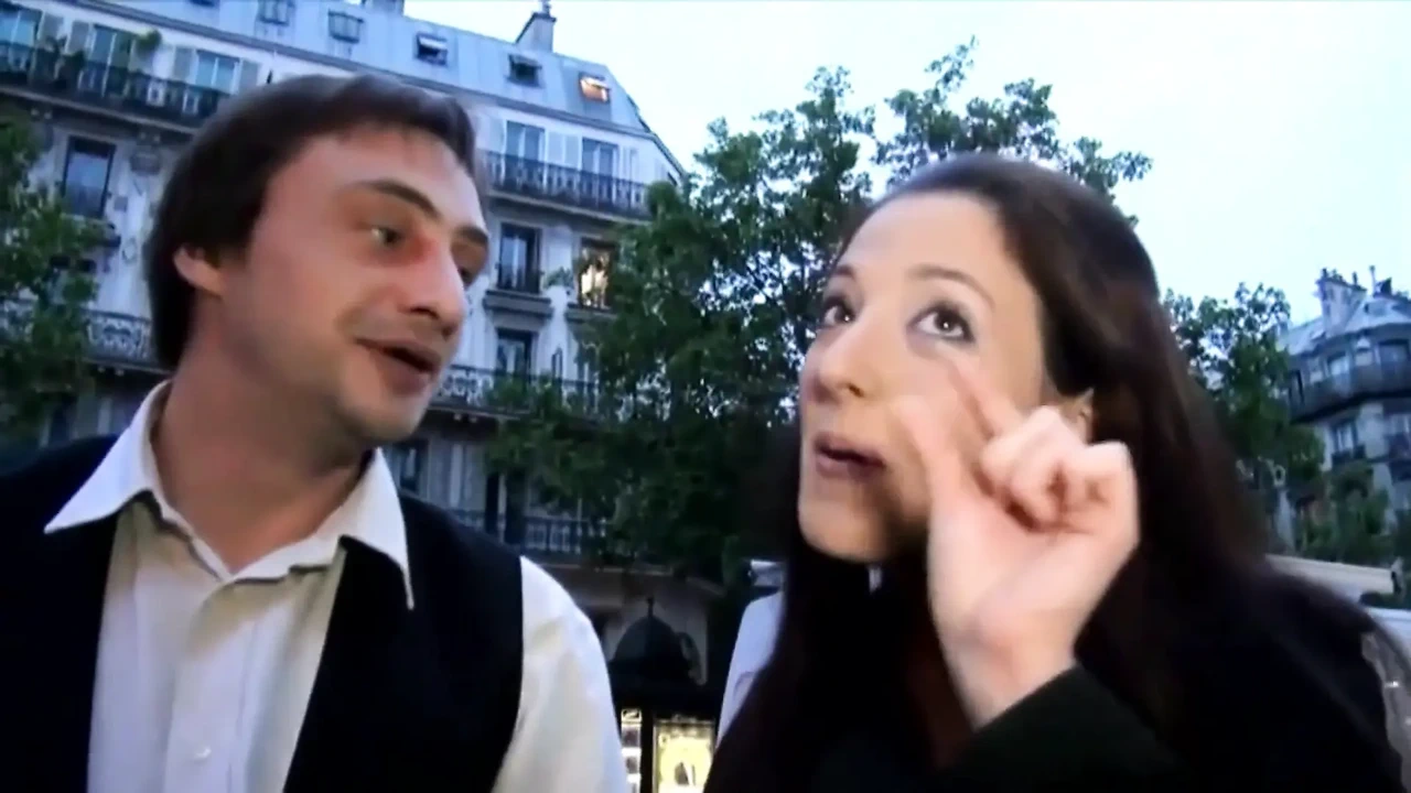 为这位拥有9根鸡巴的法国荡妇群交