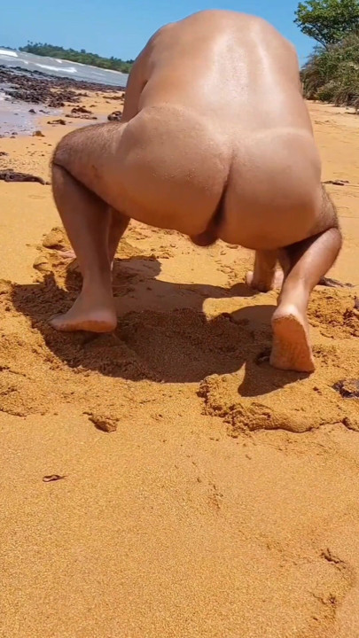 Ladysilva on the beach naked