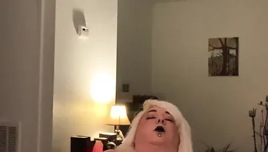 Beautiful Smoking Stepmomma