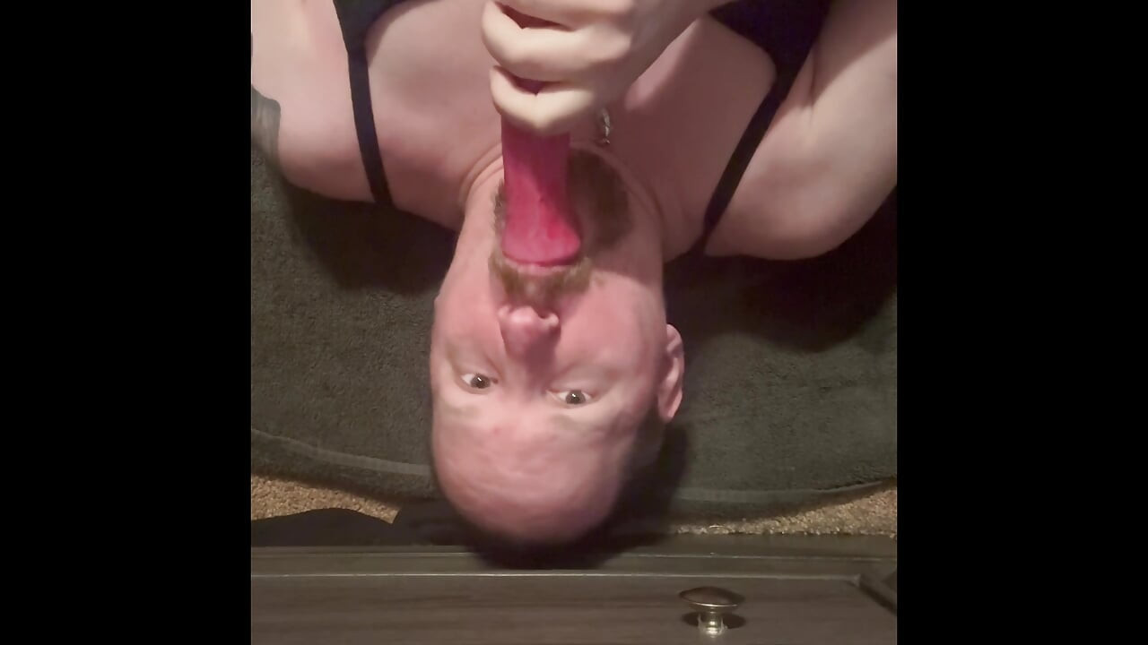 Twink Anal Dildo, Pain, and masturbation