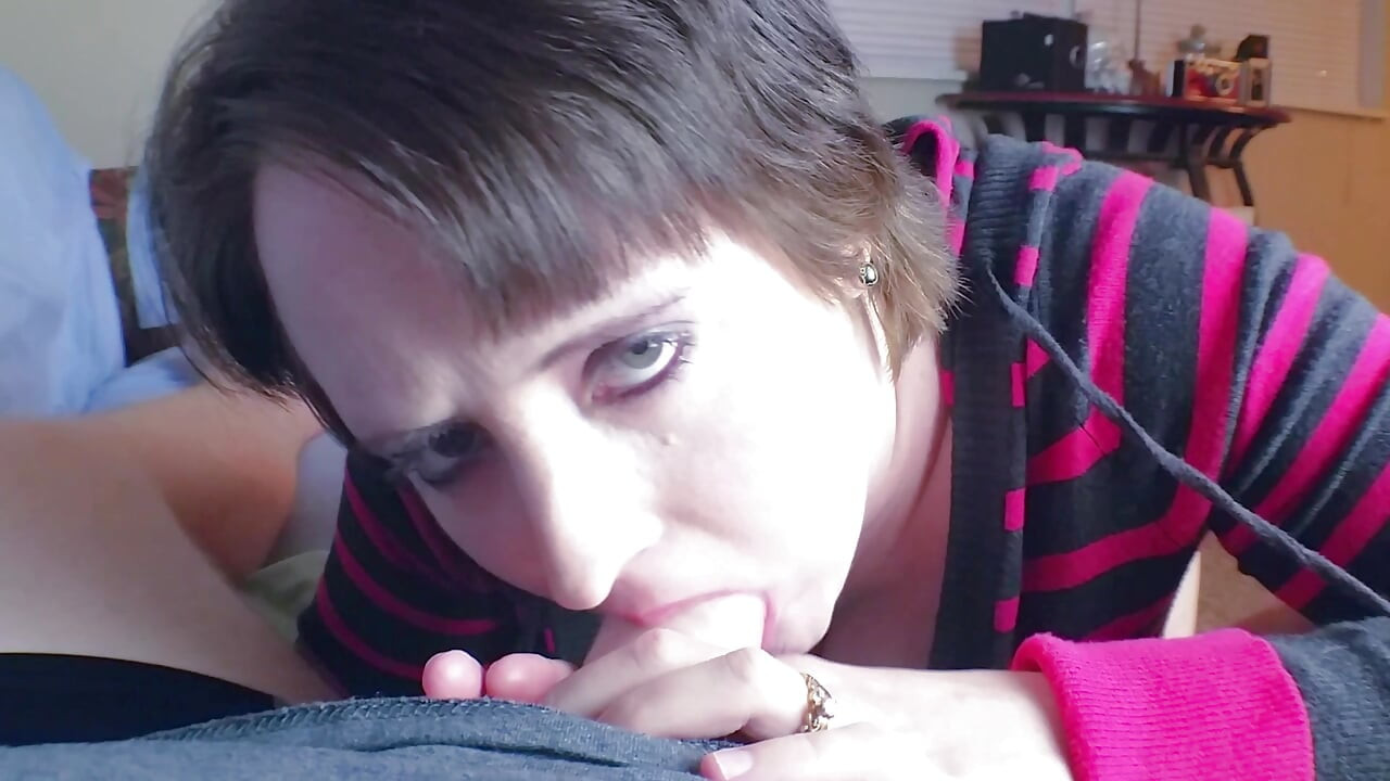 Amateur MILF Step-stepmom Best Blowjob Ever POV