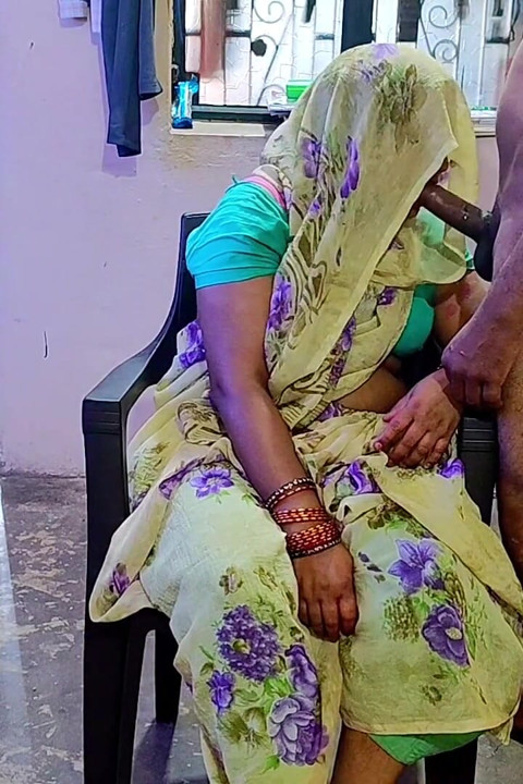 Hintli evli kadın sikişiyor