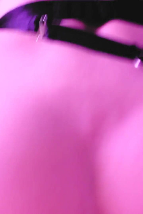 Esmer oral seks sikiş ağız amcık gonzo fetiş orta yaşlı seksi kadın eva lateks büyük yarak emiyor ateşli olgun