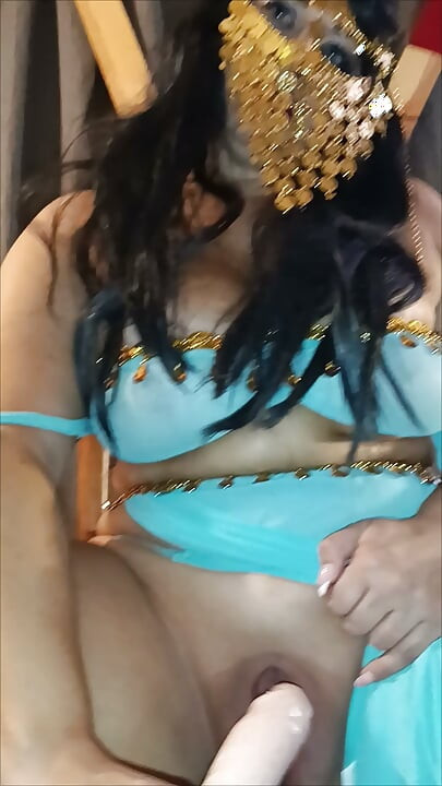 Hot wife in costume squirts all over floor