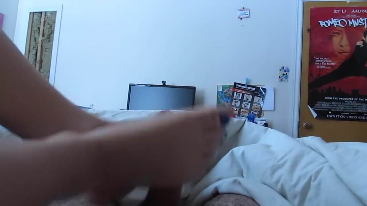 Footjob with Cum