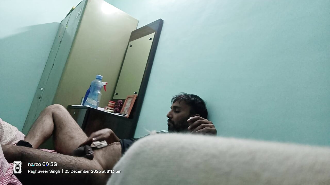 สาว desi อินเดียเย็ดกับลุงเพื่อนบ้านและลุงเจ้าหน้าที่กองทัพ