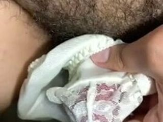 Chiloți thailandezi albi din nailon au orgasm plin