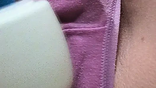 Pembe pamuklu külotumu sırılsıklam