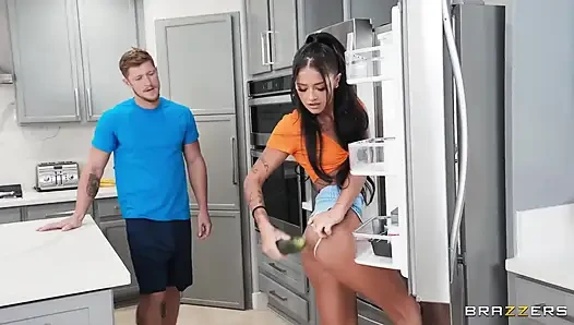 Brazzers - Ryan Reid sadece bir şey istiyor, götünde bir yarak, anal zevk lütfen