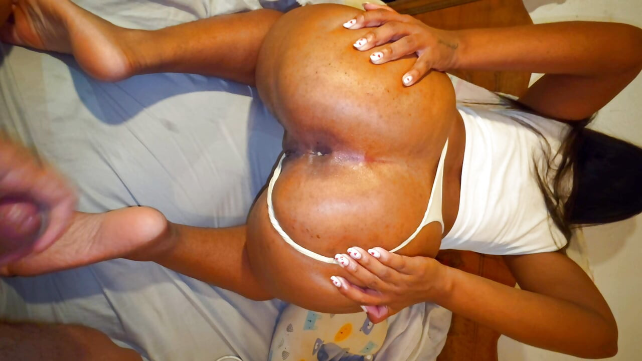 What a Spectacular Ass for Anal Sex This Ebony Young Woman Has!