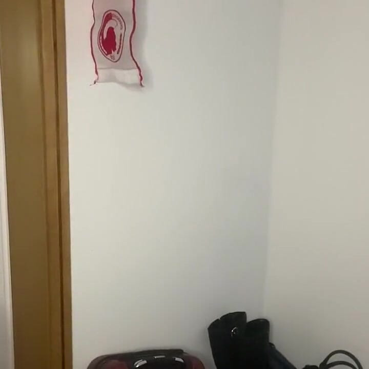 给你的一个视频, 我在打扫我的房间, 你喜欢这样的视频吗？