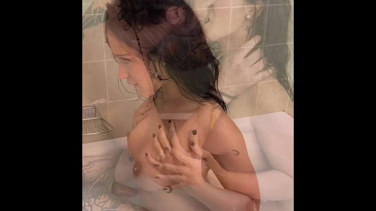 TEASER - He fuck my mouth and my ass in the bathroom