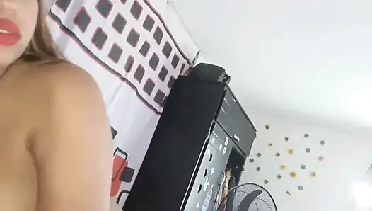 Если я скажу тебе, что мой сосед трахает меня каждый день, простит ли меня мой муж?