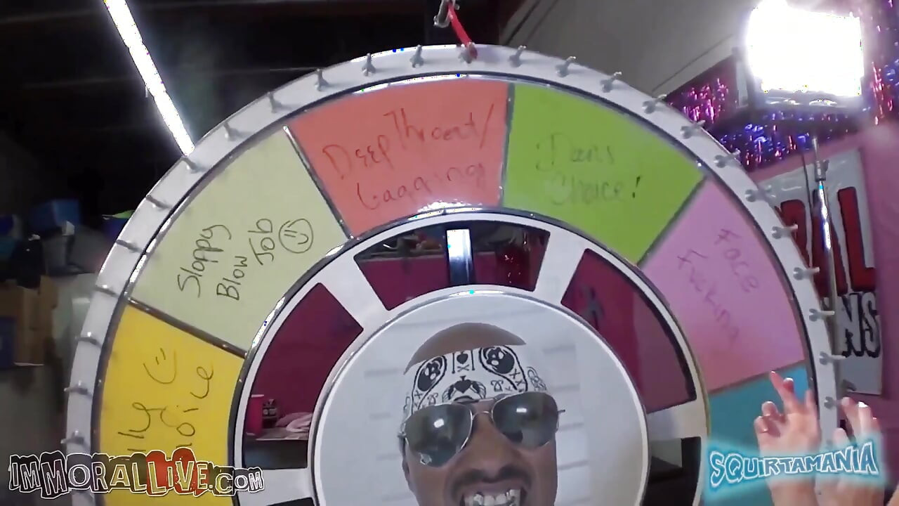 Διασκέδαση με χύσιμο "Ήρθα 50 φορές, ντρέπομαι!" Lily Carter - Η πιο οργασμική ομορφιά στην ιστορία του πορνό!