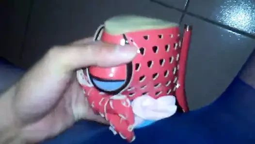 Eski sevgilinin topuklarını sikiyorum (döl yok)