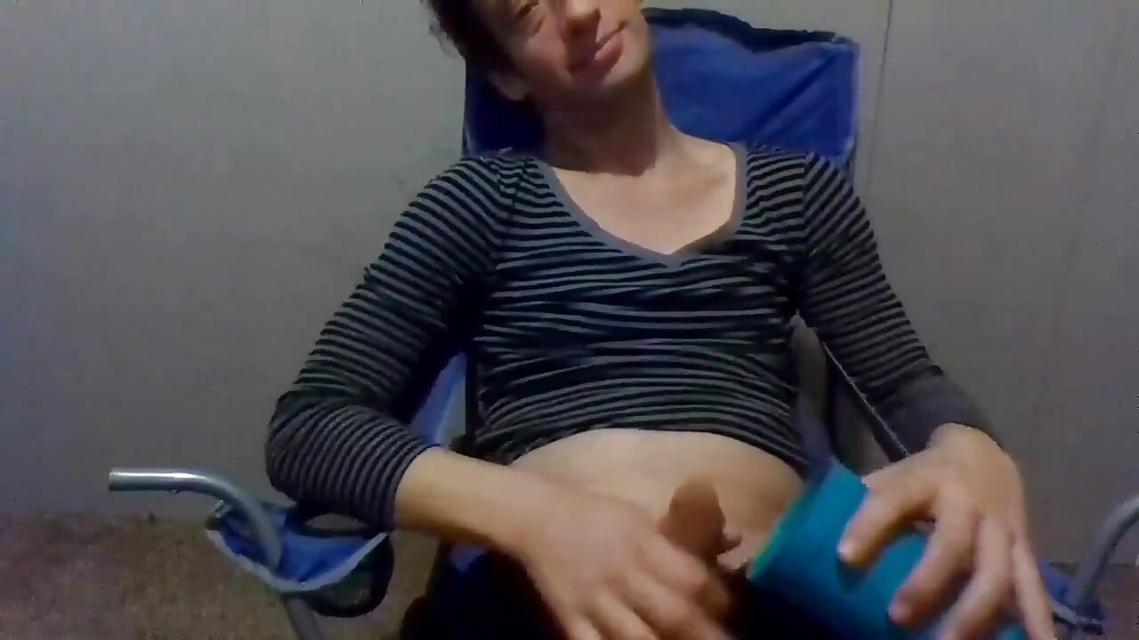 Urinating Fetish Fanclub Video of the Month Bonus Video September 2020
