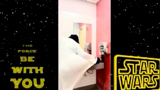 PRINCESS LEIA Is Horny But She Must HURRY!