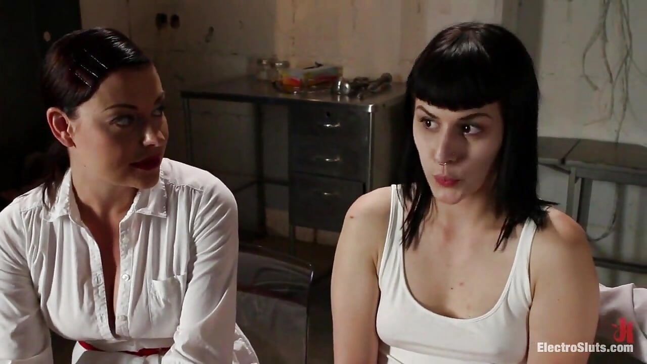 Electrosluts Presents the Doctor's Monster!