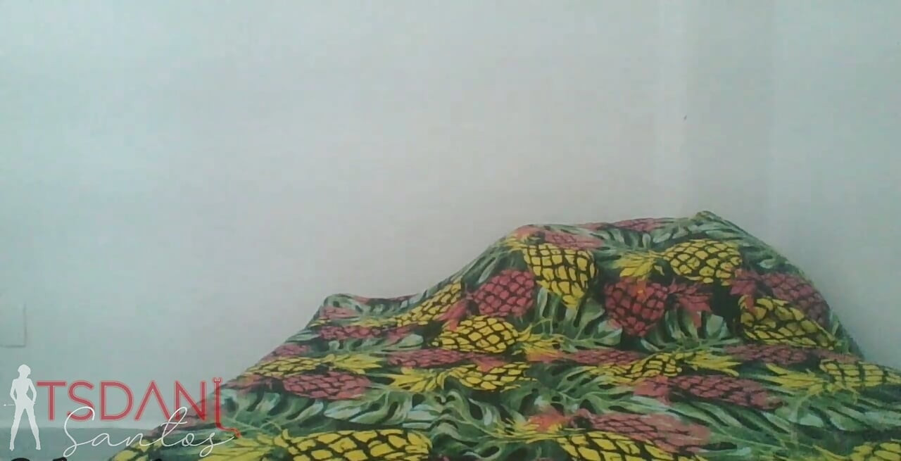 大きなシモーレが大量に射精