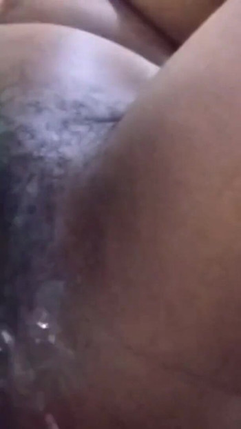 Detik emosi dari "benar-benar desi apabila saya terlepas menggunakan timun dengan cara ini video lucah panas Ethiopia xxx"