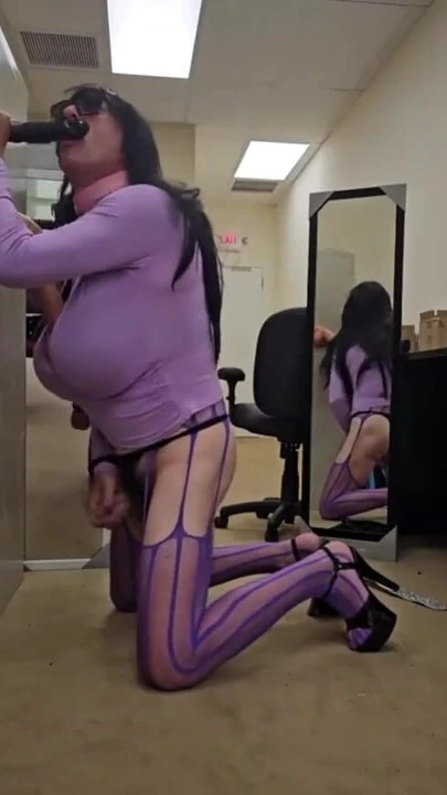 Jaw-dropping moment from "DeeDeeSlut69 Horny at the office"