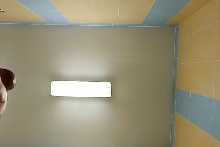 صغيرة وكبيرة