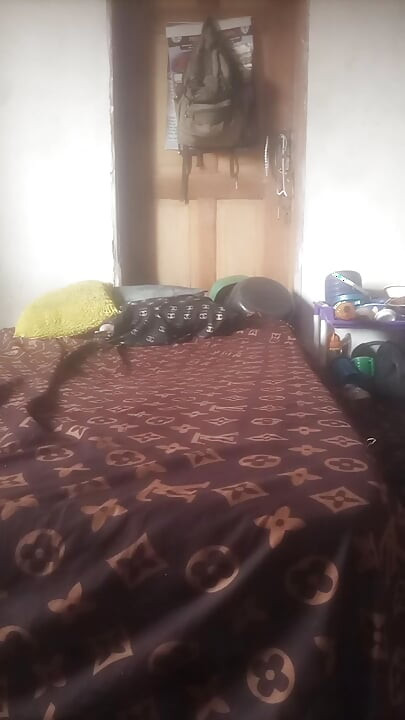 Popular Nigerian Actress Getting Laid Down for Missionary