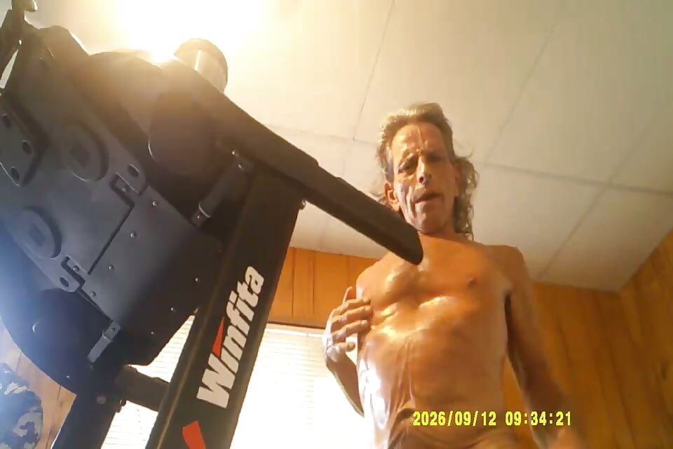 9-12-26 Tread Mill Cobras in July We Are in Sept Bahahahaha.