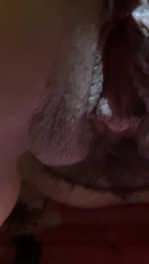 Creampie comes out of this delicious pussy | Clip 1