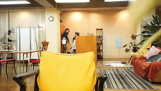 Göz temasının asla durmadığı salon