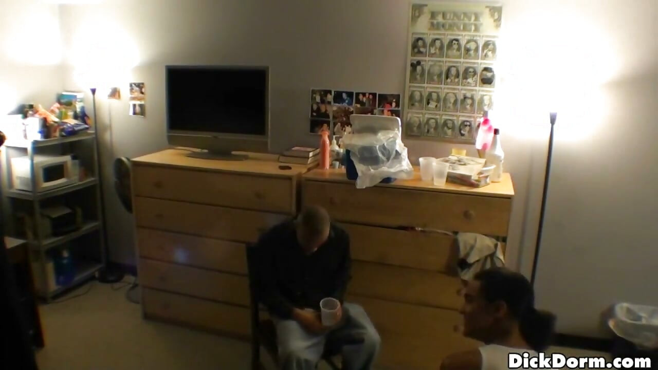 Reality Dudes - Maverick Soaked Charles with Man Juice as They Discovered Jason Was Enjoying the Mummy Game Tonight