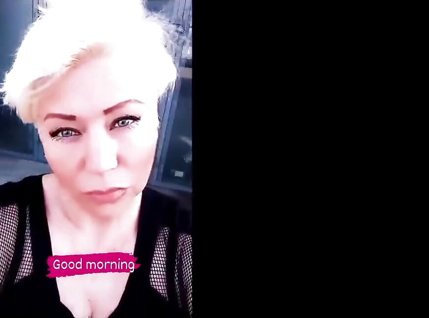 Aimee het MILF i början av sin webbkamerakarriär för några år sedan-3! Heta danser och anal onani