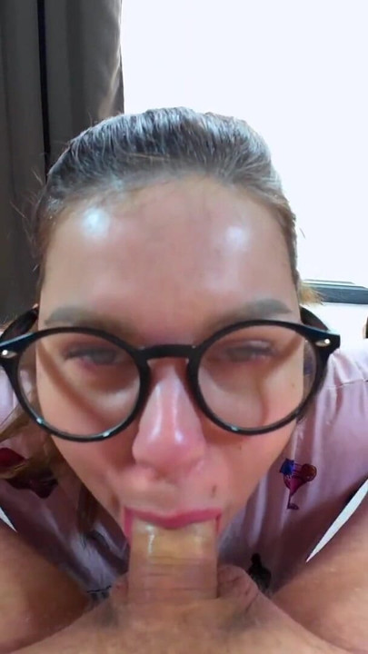 hot amateur in glasses deepthroats until cum hits her throat | Clip 1