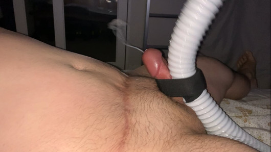 In Love With My Vacuum Cleaner Hose - Cum Explosion