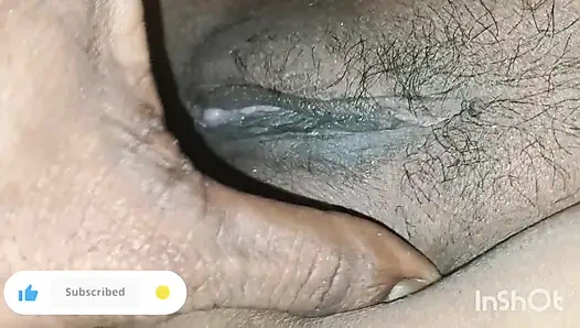 Bhabhi ka ghar me jakar Mazza ke sıcak eş seks