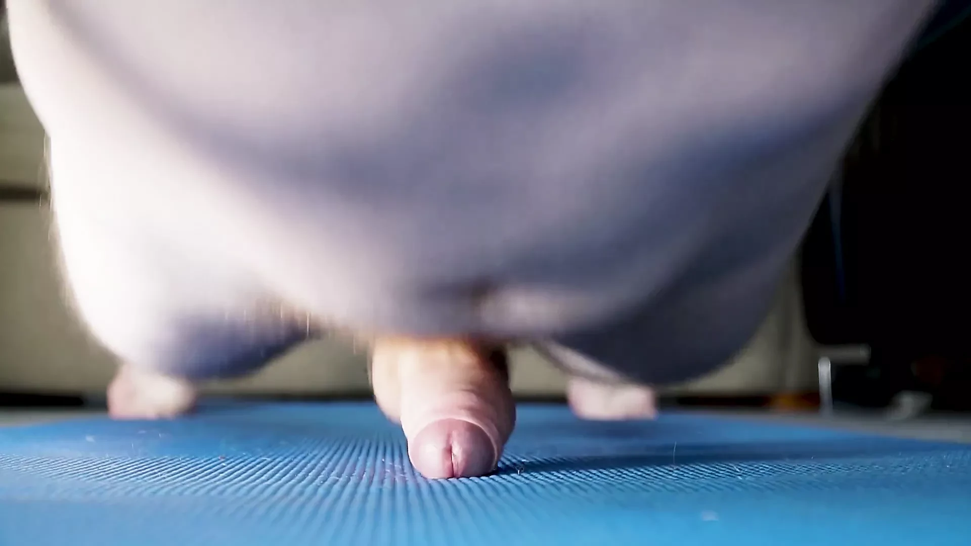 Cock Push Ups
