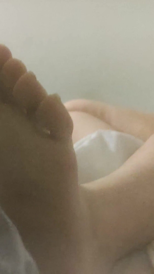 Friend Allowed Me to Fuck Her Feet While She's Playing